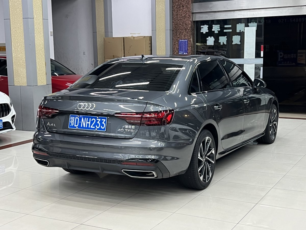奧迪 奧迪A4L  2023款 40 TFSI 豪華動感型圖片