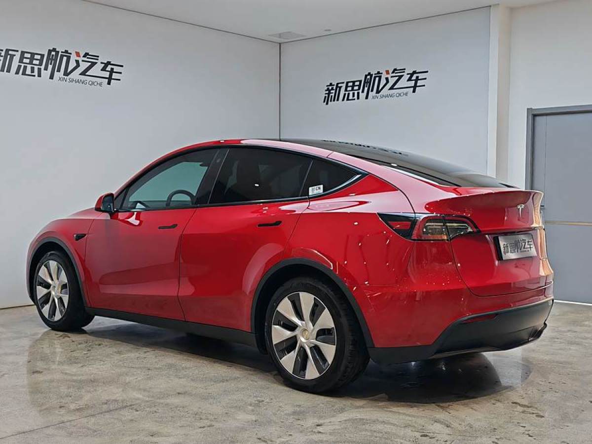 特斯拉 Model 3  2021款 改款 標準續(xù)航后驅升級版圖片