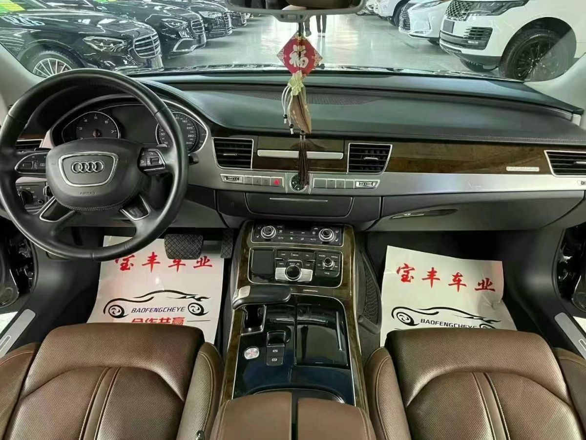 奧迪 奧迪A8  2014款 A8L 60 TFSI quattro豪華型圖片