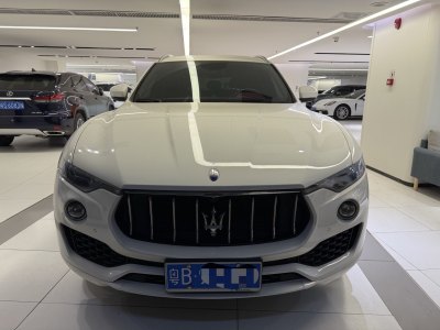 2021年1月 瑪莎拉蒂 Levante 3.0T 標(biāo)準(zhǔn)版圖片