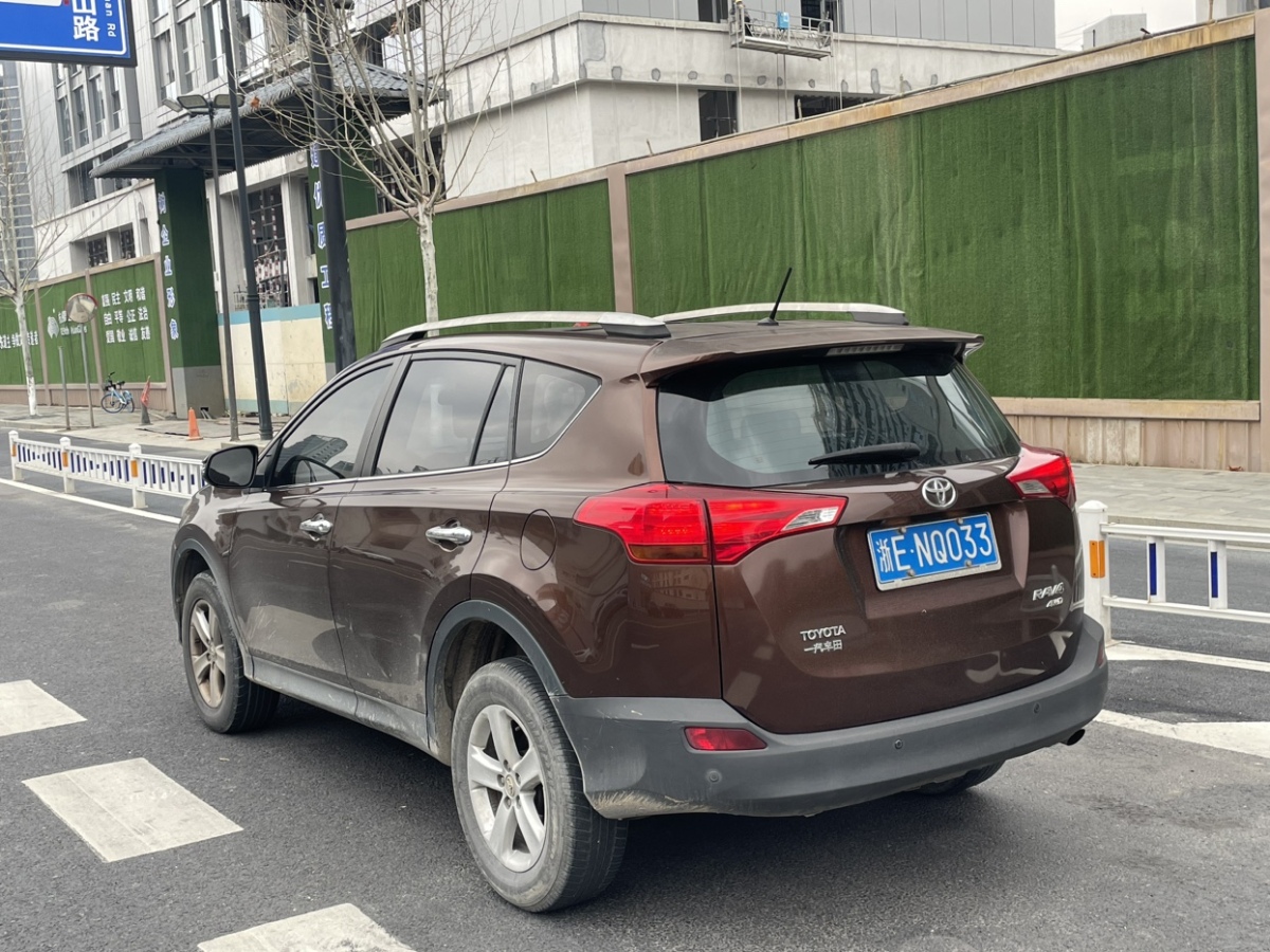 豐田 RAV4榮放  2013款 2.5L 自動四驅(qū)精英版圖片