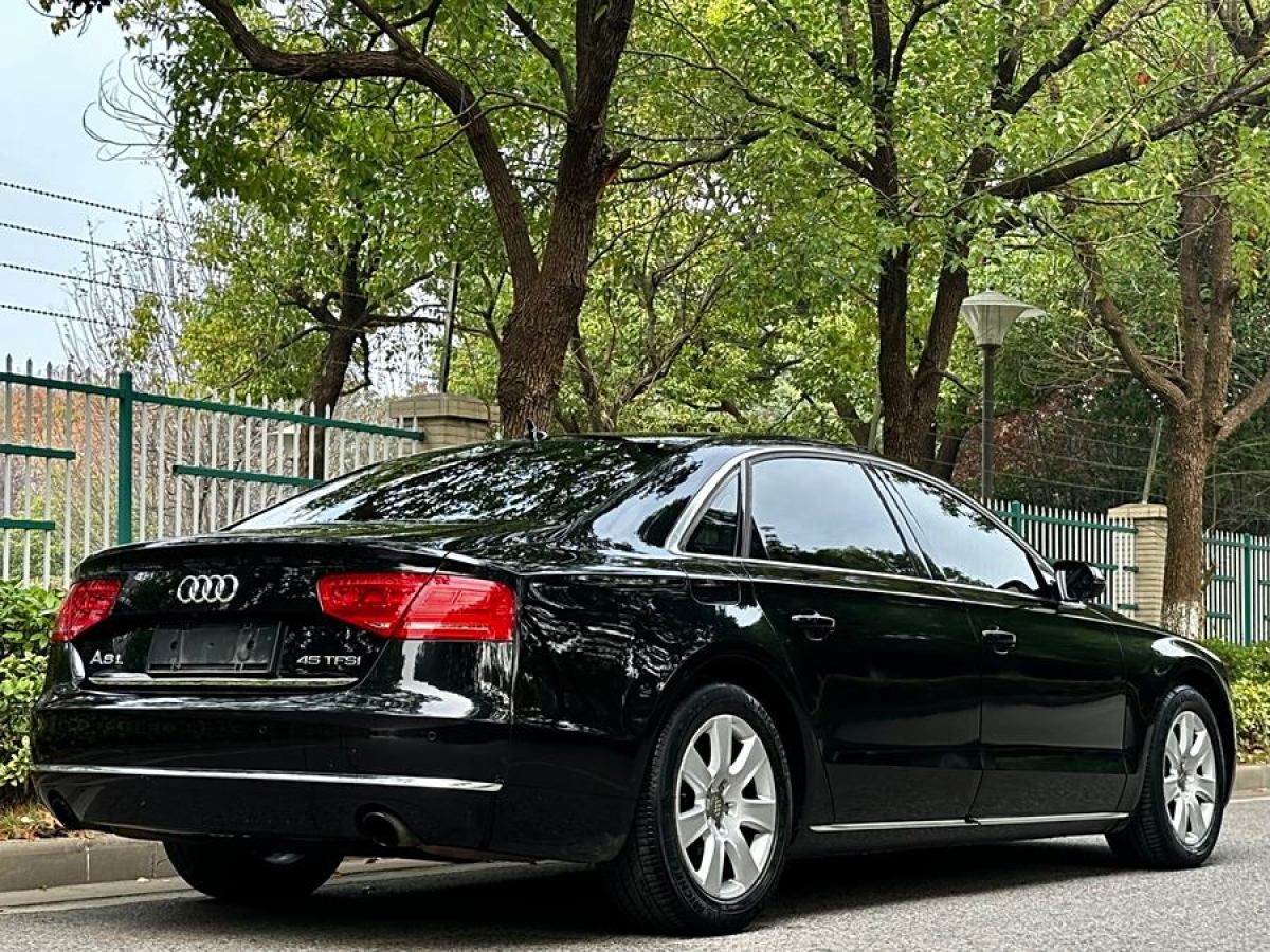 奧迪 奧迪A8  2012款 A8L 45 TFSI quattro豪華型圖片