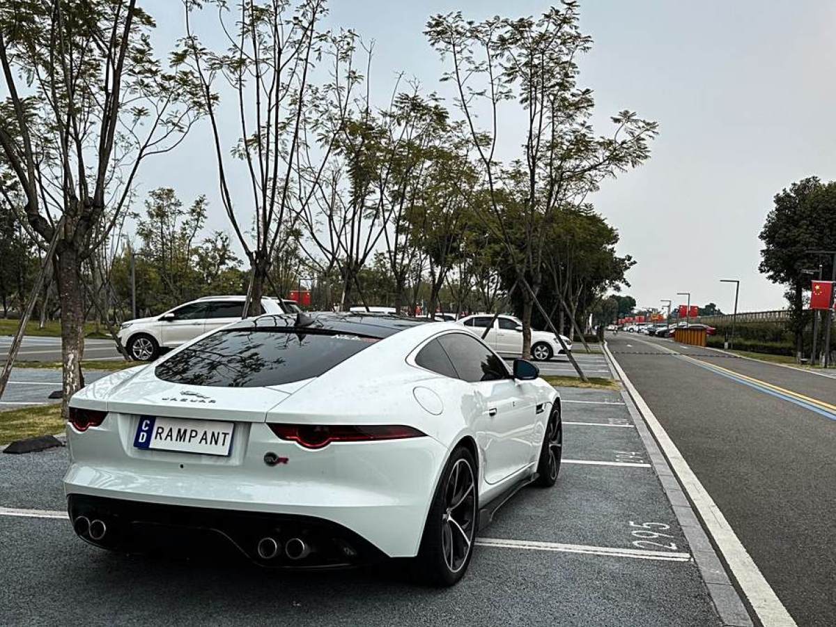 捷豹 F-TYPE  2016款 3.0T 硬頂版圖片