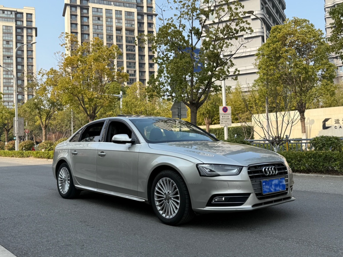 奧迪 奧迪A4L  2016款 35 TFSI 典藏版 S line舒適型圖片