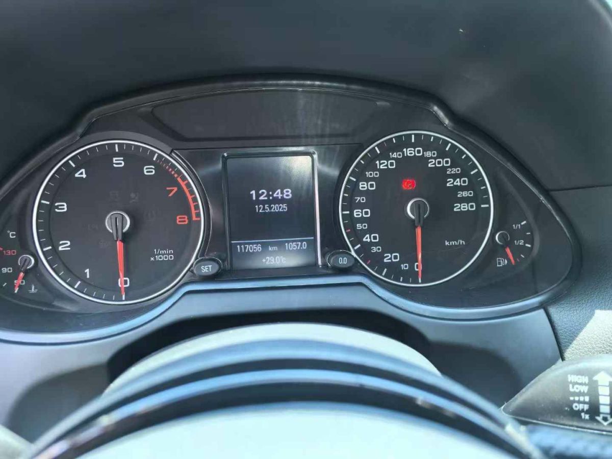 奧迪 奧迪Q5  2018款 典藏版 40 TFSI 技術(shù)型圖片