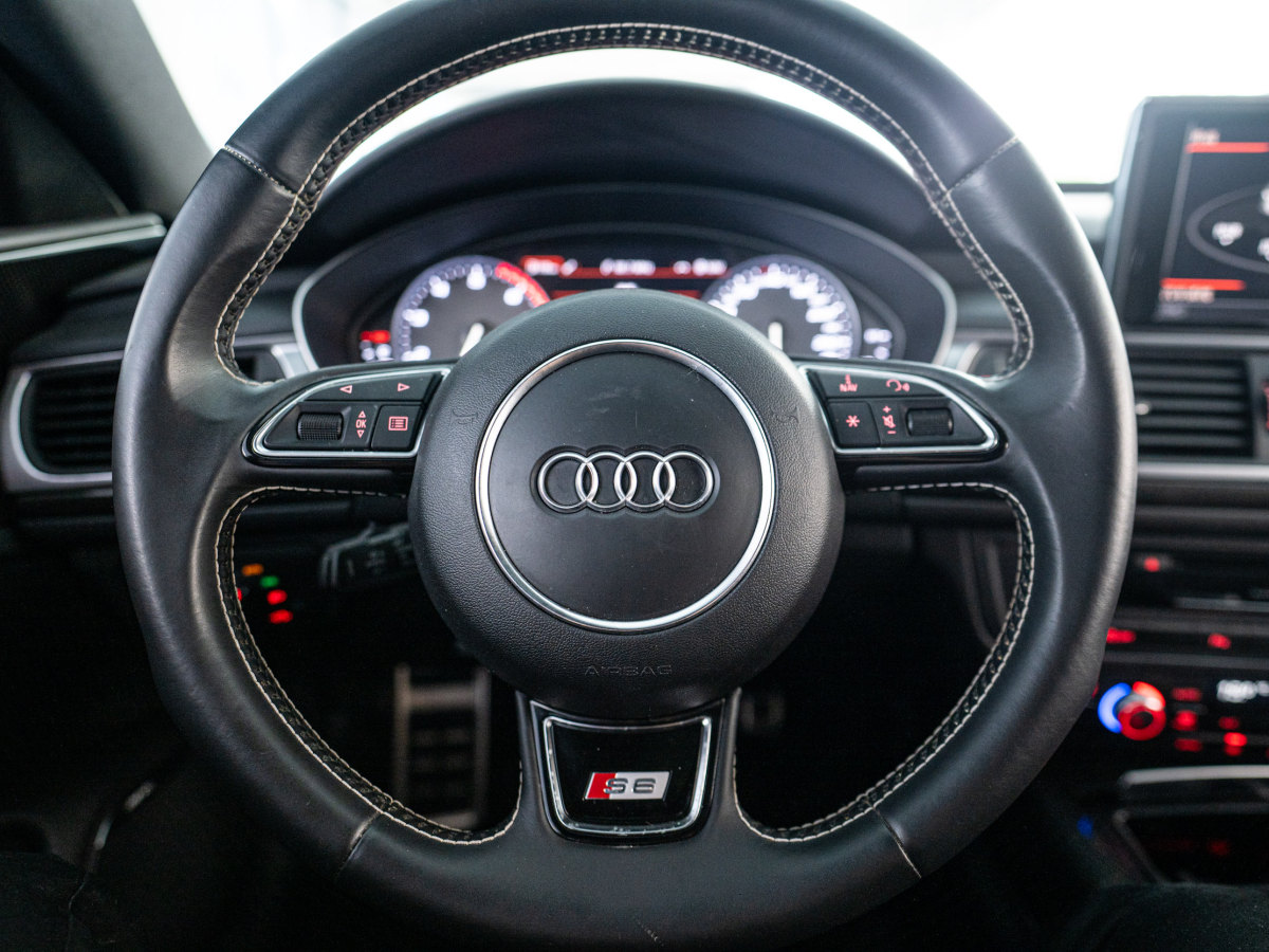 2015年10月奧迪 奧迪S6  2013款 S6 4.0TFSI