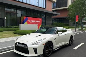 GT-R 日产 3.8T 旗舰版