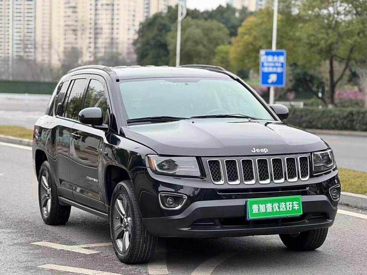 Jeep 指南者  2014款 改款 2.4L 四驅(qū)舒適版圖片