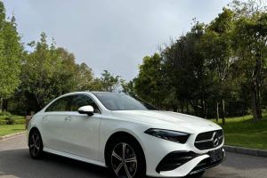 奔馳EQE SUV 奔馳 350 4MATIC 先鋒版