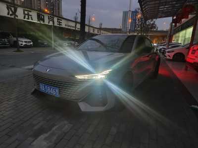 2023年2月 長(zhǎng)安 長(zhǎng)安UNI-V 1.5T 尊貴型圖片