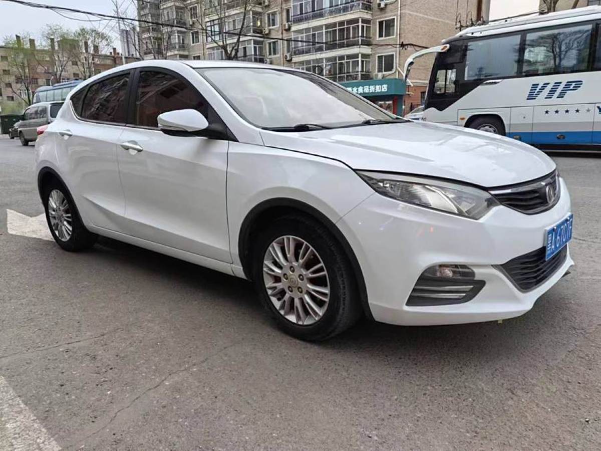 長(zhǎng)安 逸動(dòng)XT  2013款 1.6L 手動(dòng)致酷型 國(guó)V圖片