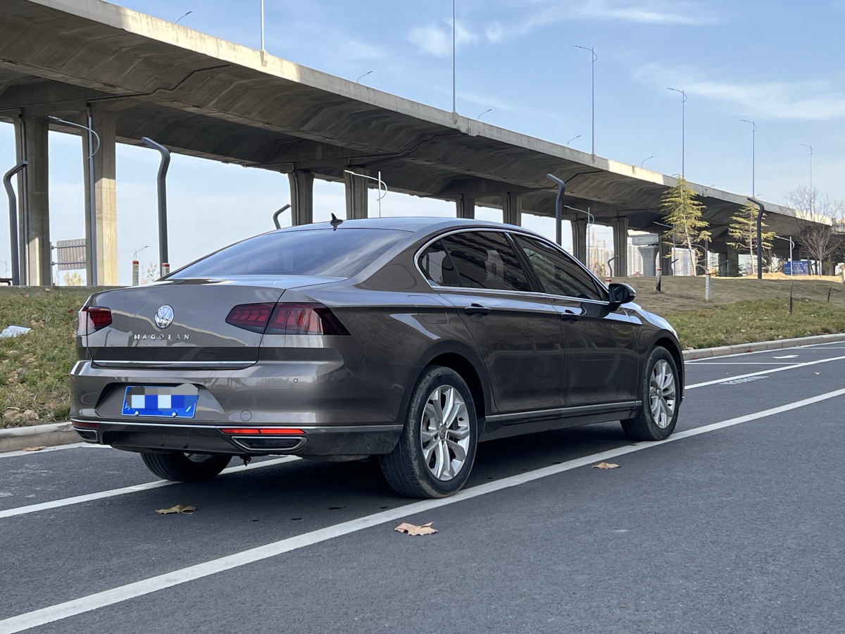 大眾 邁騰  2019款  330TSI DSG 豪華型 國(guó)VI圖片