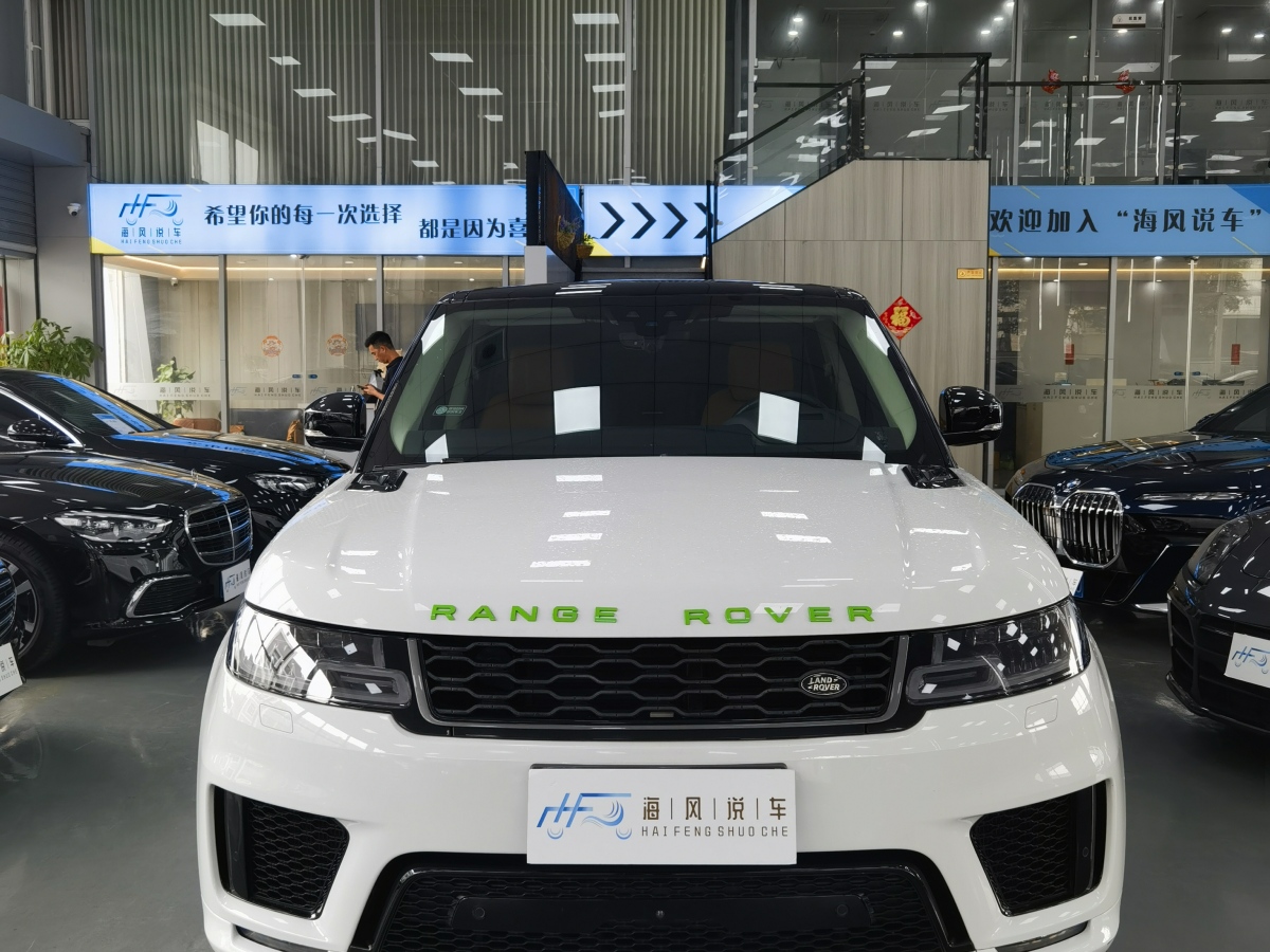 路虎 攬勝運(yùn)動(dòng)版  2020款 3.0 L6 HSE DYNAMIC圖片