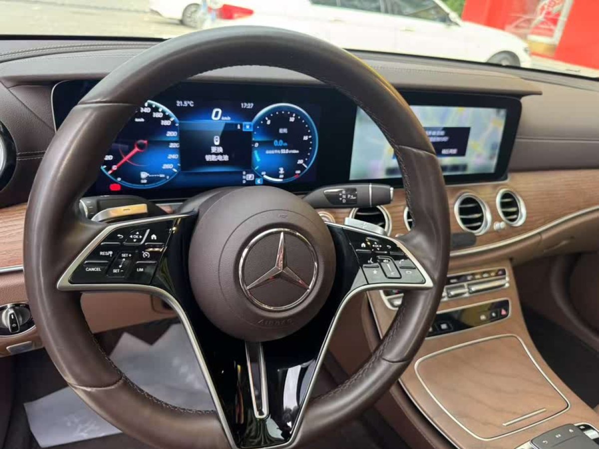 奔馳 奔馳E級(jí)  2022款 改款 E 260 L圖片