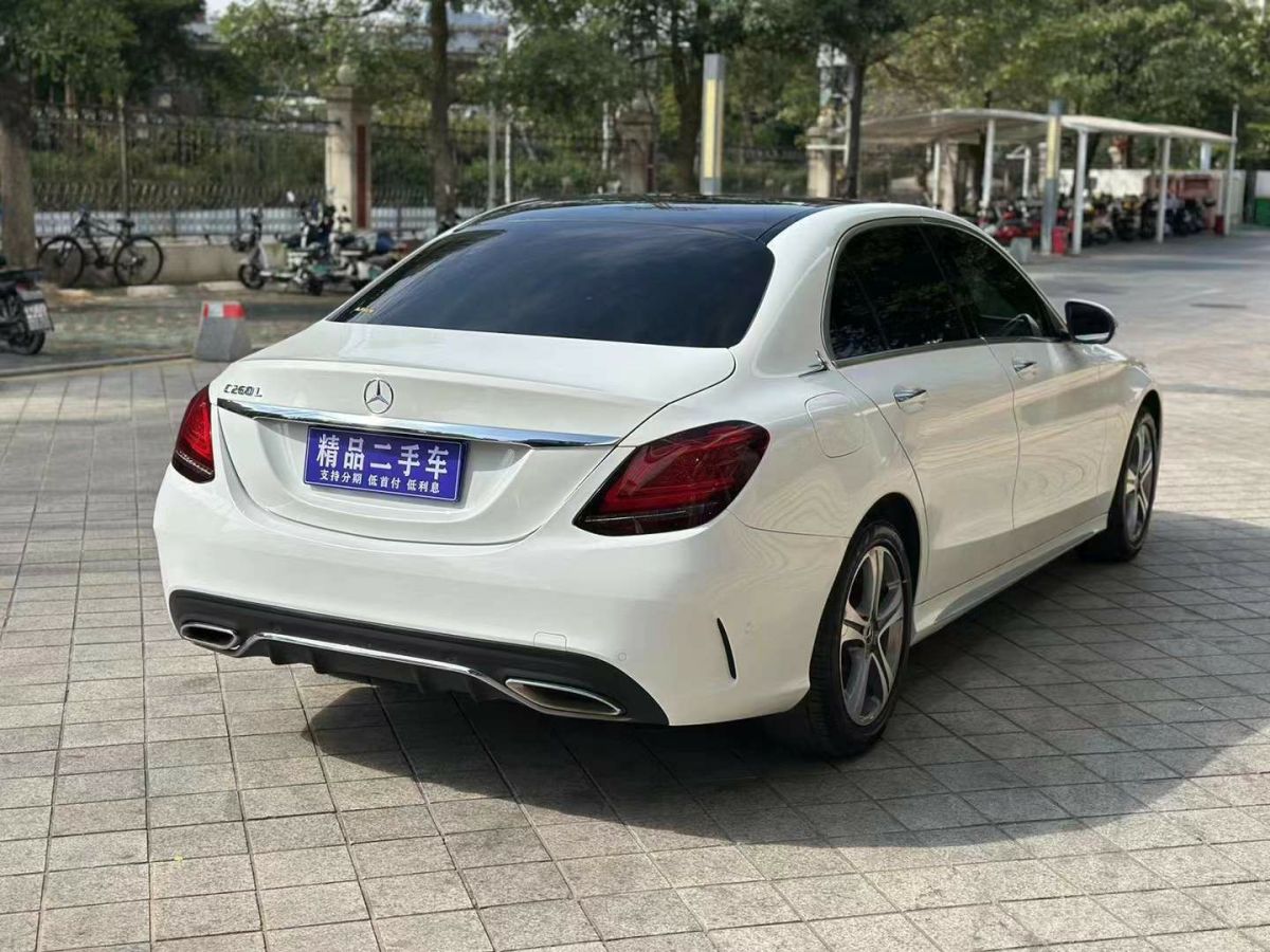 奔馳 奔馳C級(jí)  2019款 C 300 L圖片