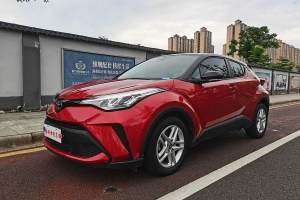 C-HR 豐田 2.0L 舒適版