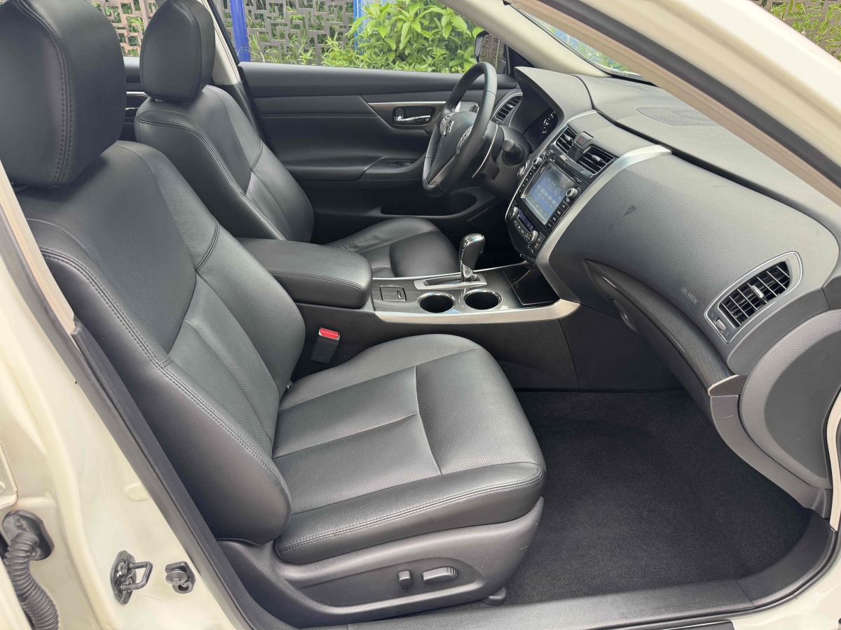 日產(chǎn) 天籟  2013款 2.5L XL領(lǐng)先版圖片