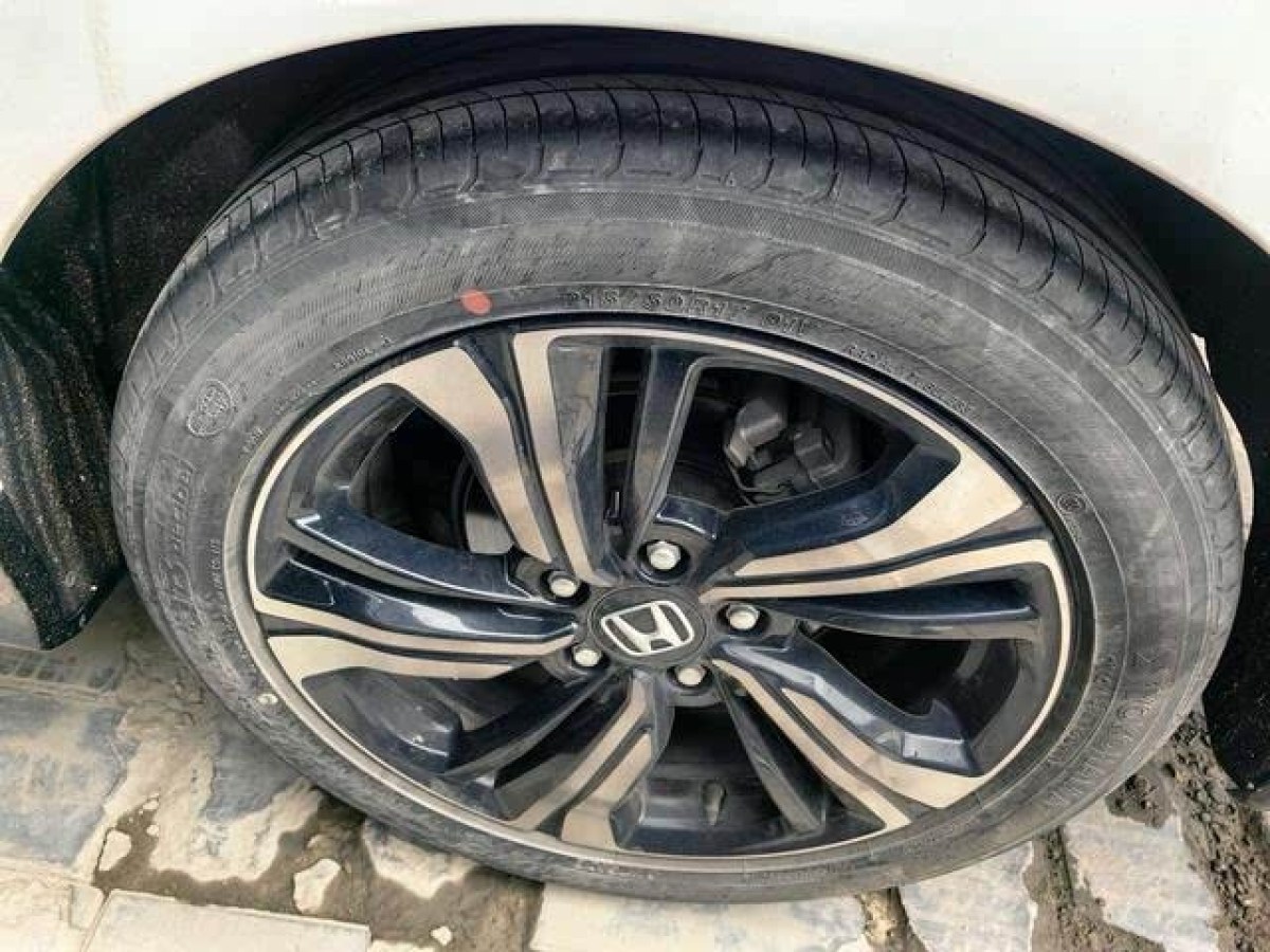 本田 思域  2021款 HATCHBACK 220TURBO CVT潮酷控圖片