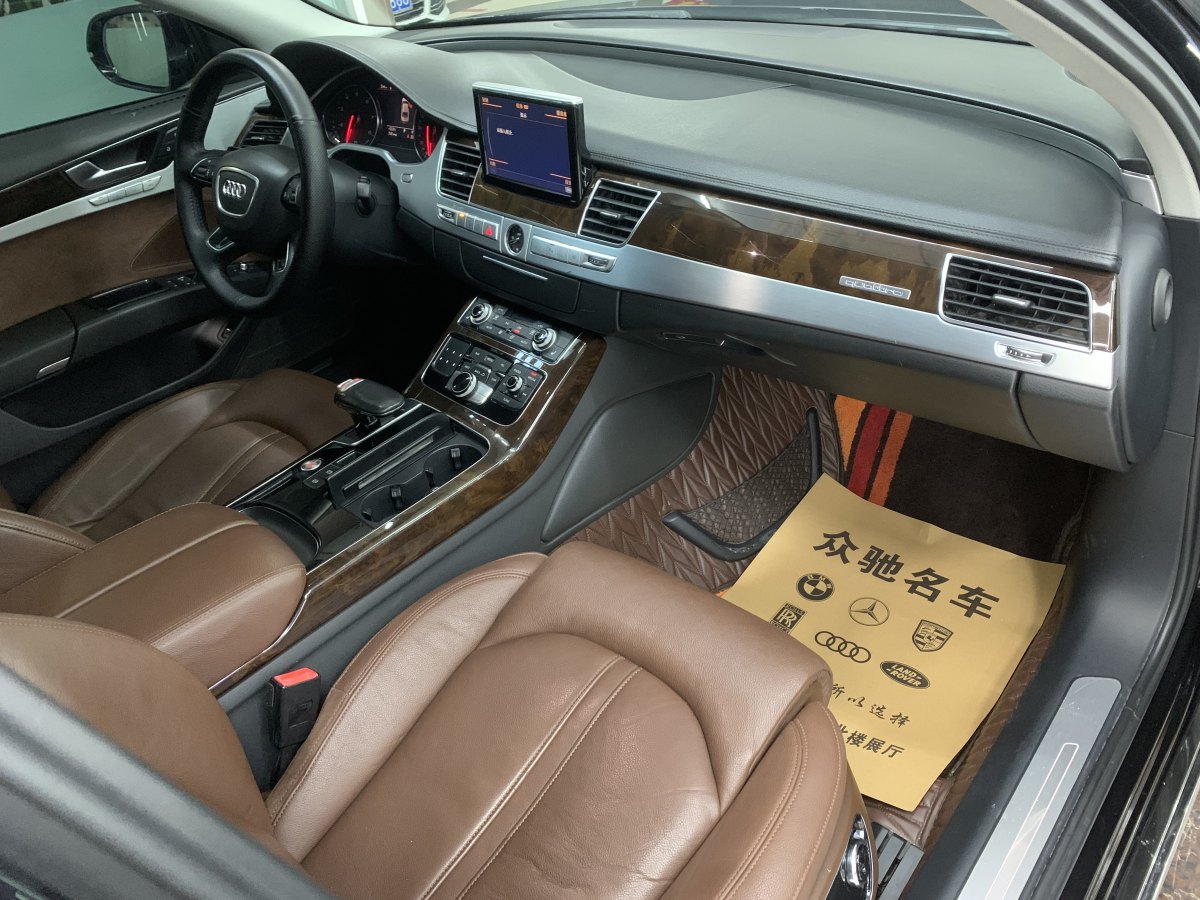 奥迪 奥迪A8  2014款 A8L 45 TFSI quattro舒适型图片