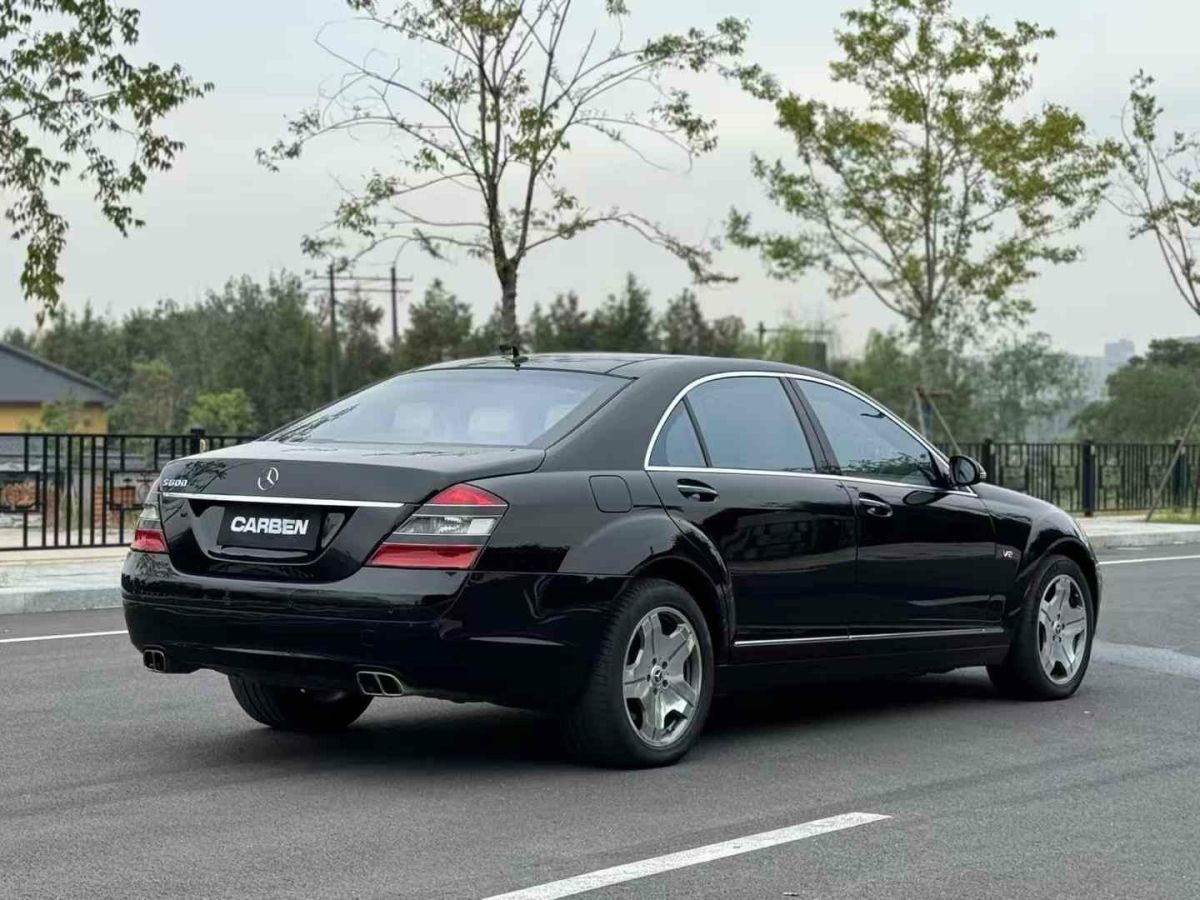 奔馳 ML級(jí)  2008款 ML300 CDI 3.0 V6圖片