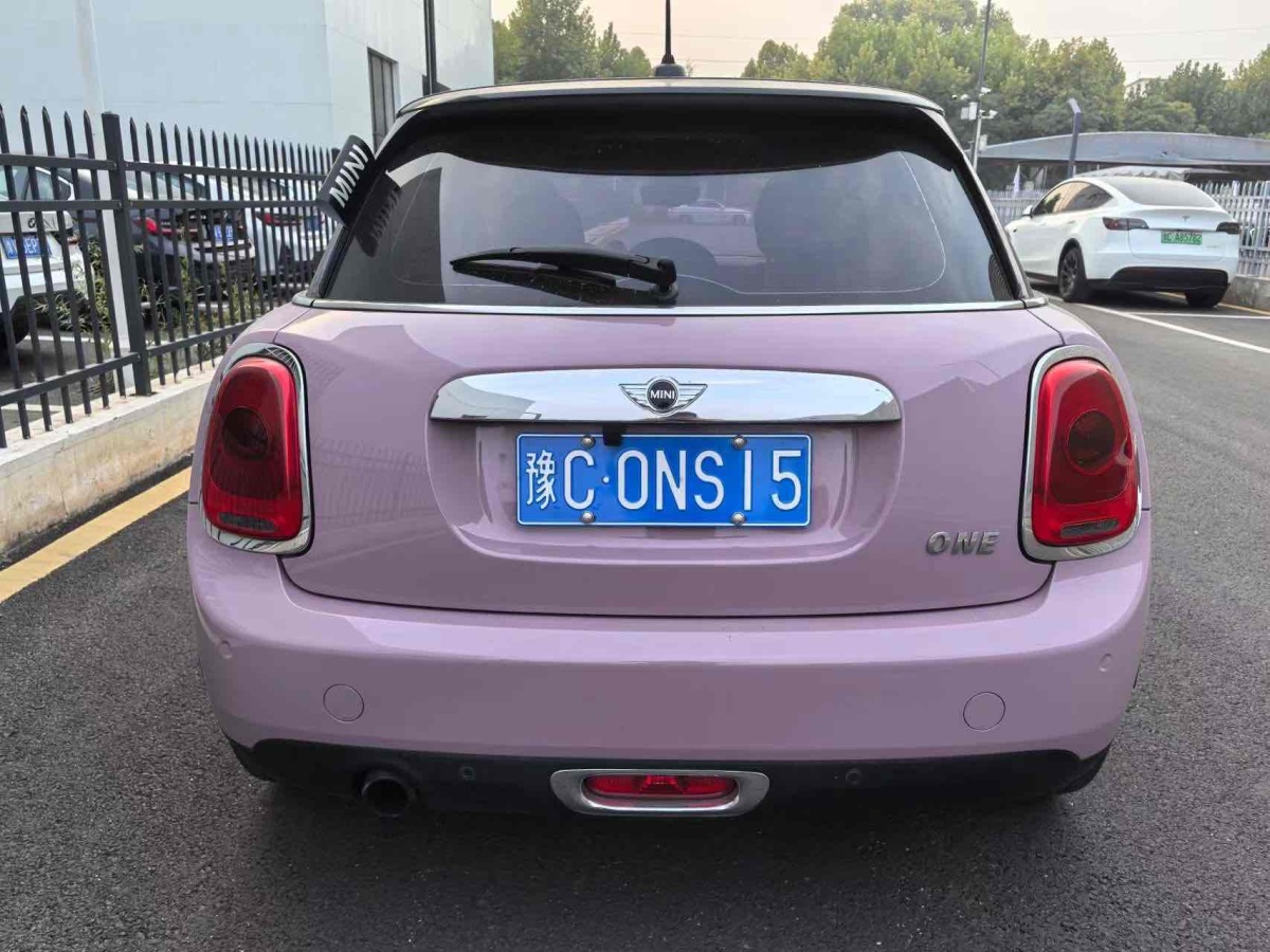 MINI MINI  2016款 1.2T ONE 先鋒派 五門(mén)版圖片