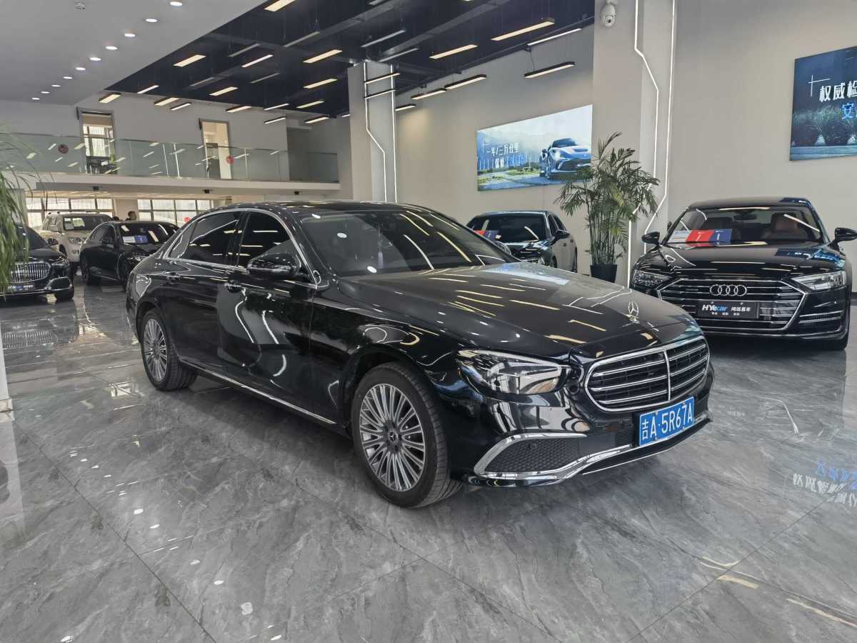 奔馳 奔馳E級  2021款 改款 E 300 L 時尚型圖片