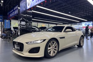 F-TYPE 捷豹 P300 硬顶版