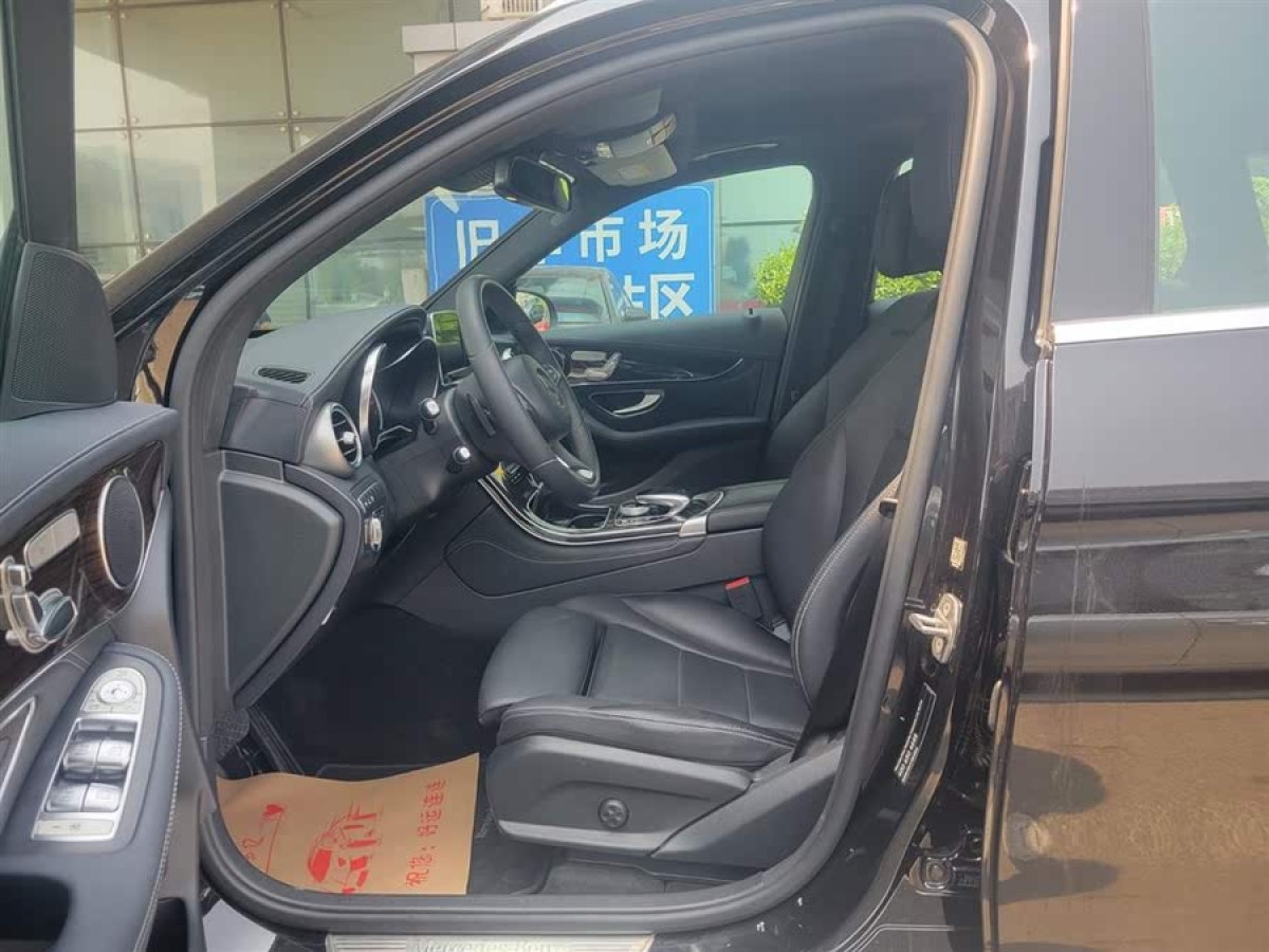 奔馳 奔馳GLC  2017款 GLC 260 4MATIC 豪華型圖片