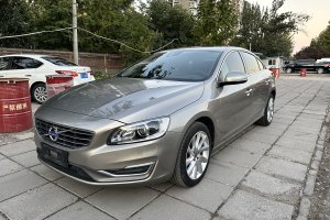 S60 沃尔沃 L 2.0T T4 智远版