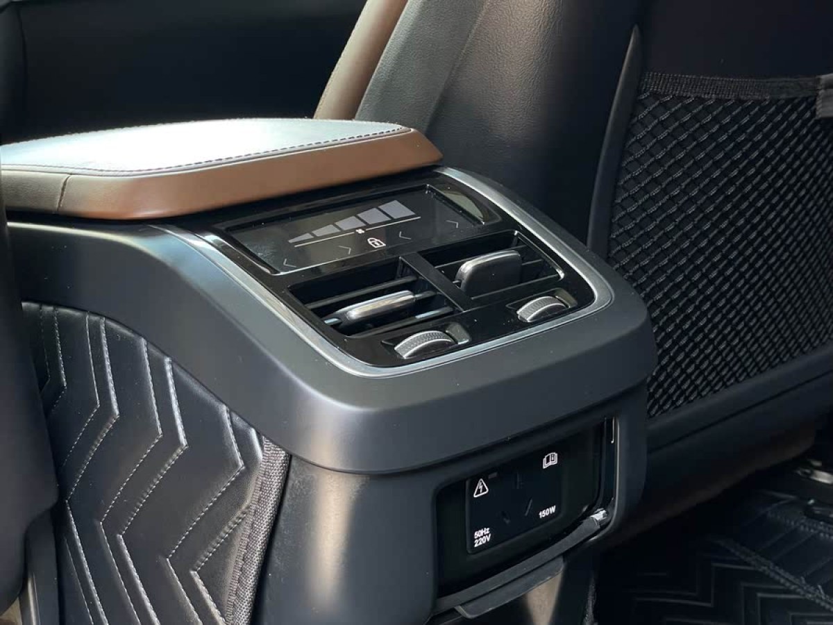 沃爾沃 XC90  2020款 改款 T6 智雅豪華版 7座圖片