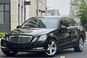 奔馳E級 奔馳 E 260 L CGI優(yōu)雅型