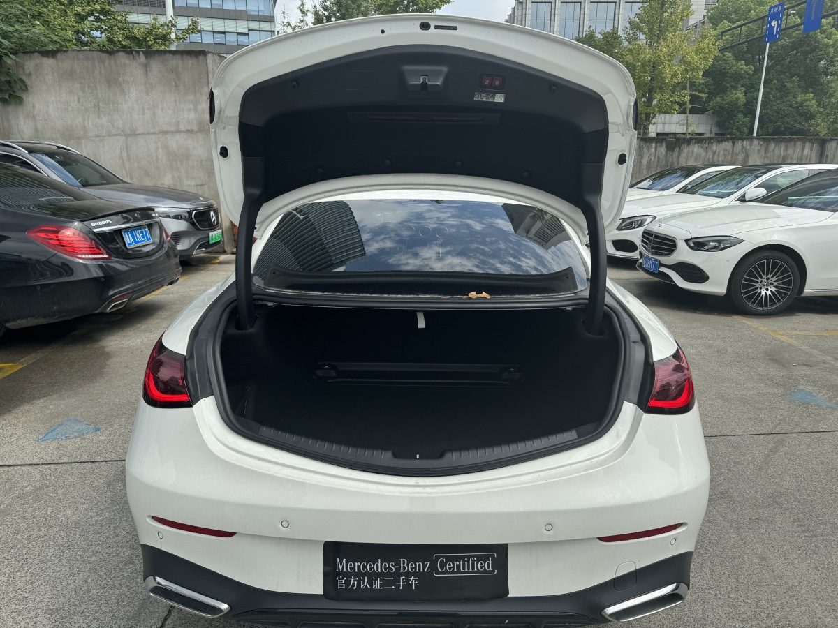 奔馳 奔馳GLC  2024款 GLC 300 4MATIC 轎跑SUV圖片