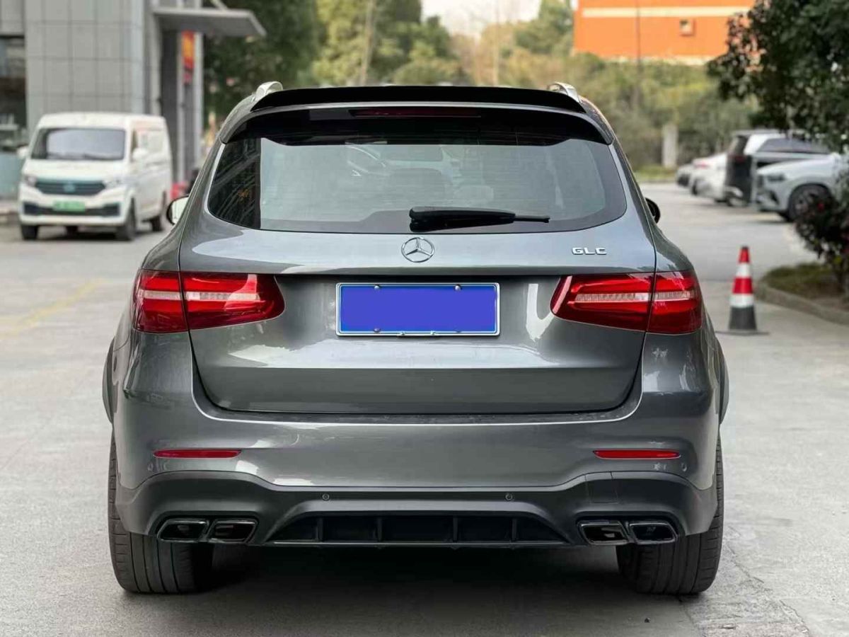 奔馳 奔馳A級  2019款  A 220 L 4MATIC 運動轎車圖片