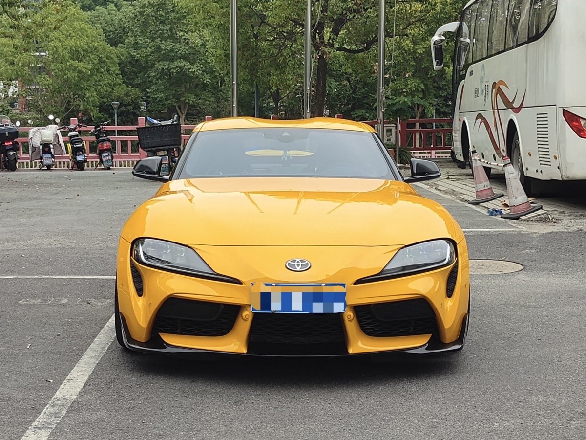 豐田 SUPRA  2021款 GR SUPRA 3.0T 標(biāo)準(zhǔn)型圖片