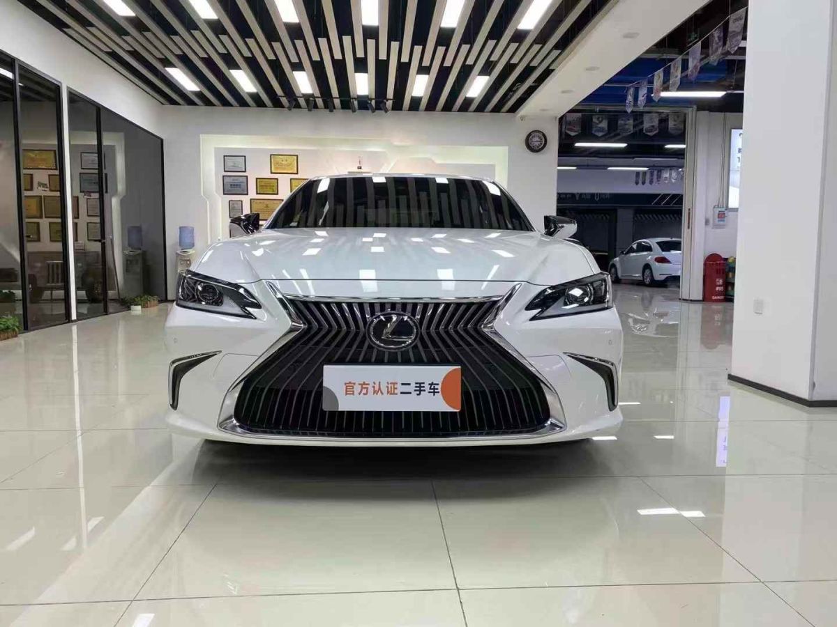 雷克薩斯 ES  2021款 200 卓越版圖片