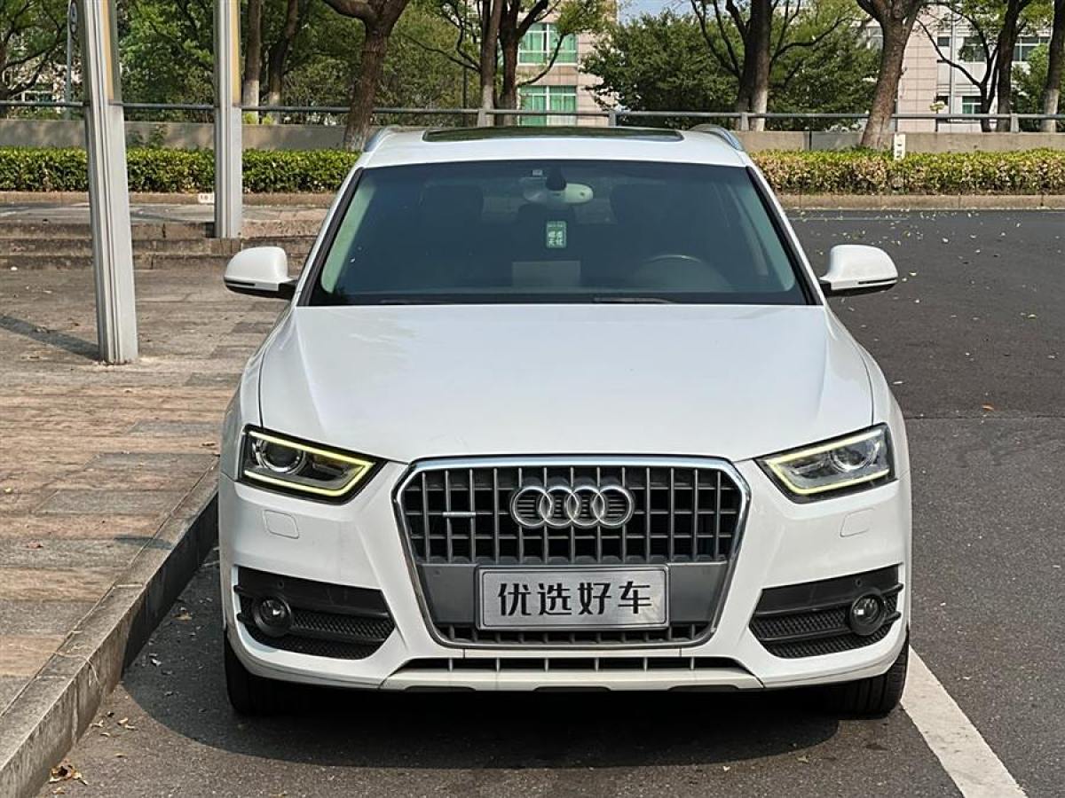 2015年6月奧迪 奧迪Q3  2015款 35 TFSI quattro 技術(shù)型