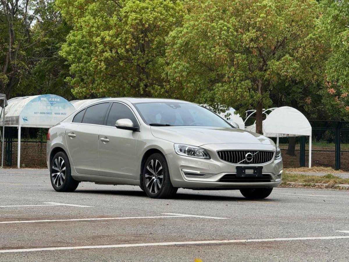 2019年5月沃爾沃 S60L  2018款 T3 智進(jìn)進(jìn)取版