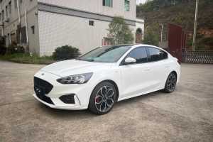 福克斯 福特 三厢 EcoBoost 180 自动ST Line