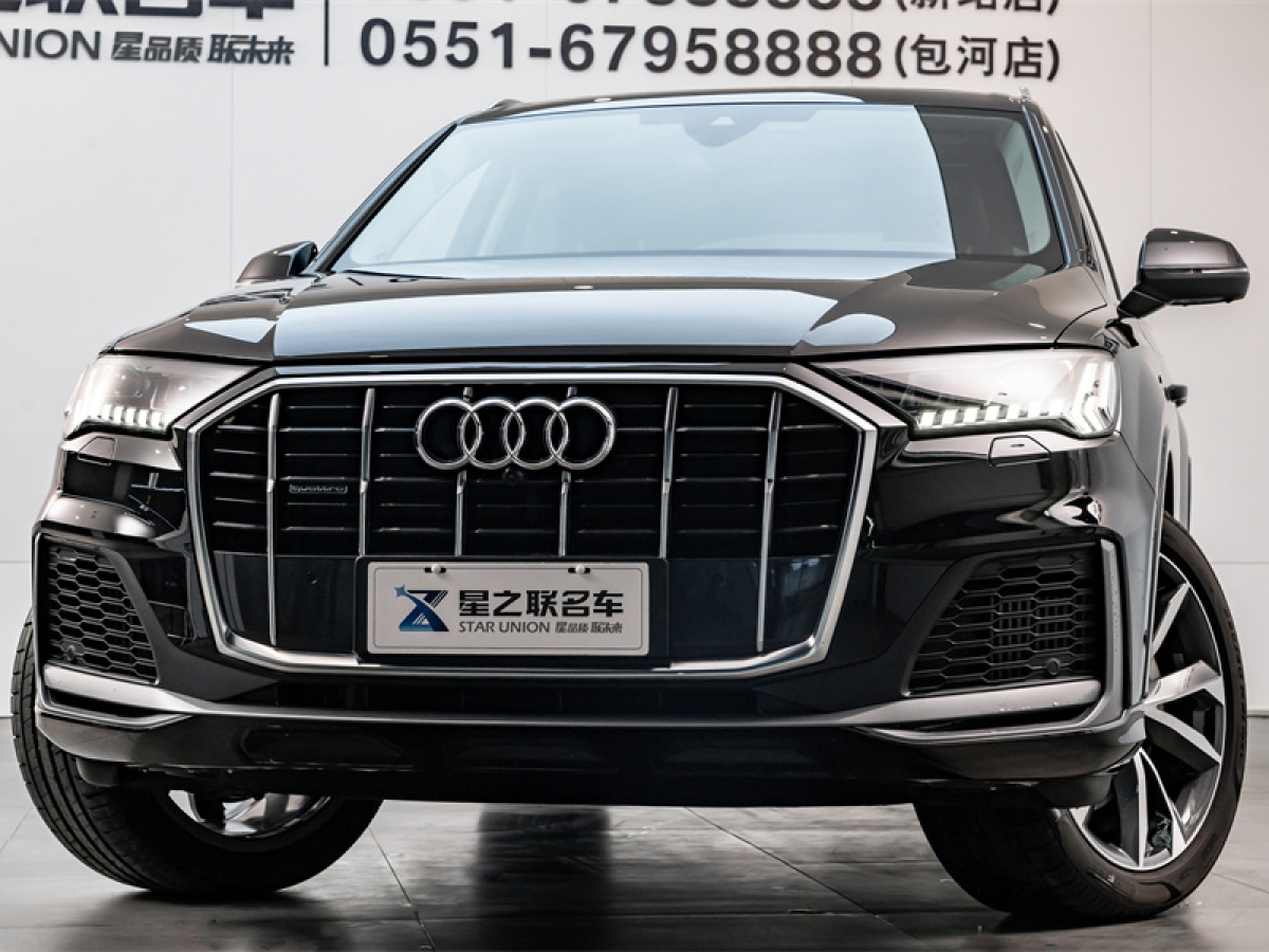 奧迪 奧迪Q7  2023款 55 TFSI quattro S line運(yùn)動(dòng)型圖片