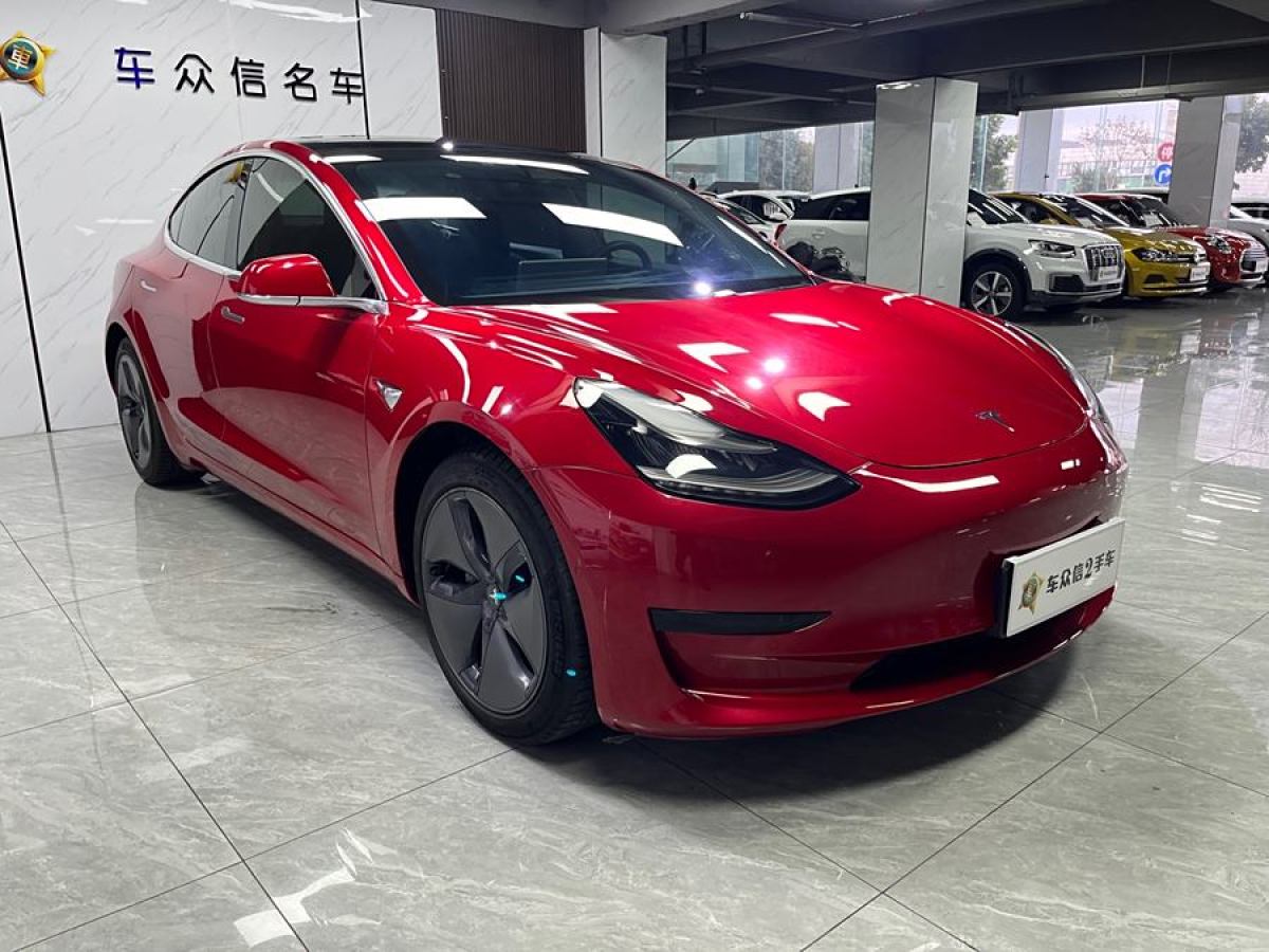 2020年7月特斯拉 Model 3  2020款 改款 標(biāo)準(zhǔn)續(xù)航后驅(qū)升級版