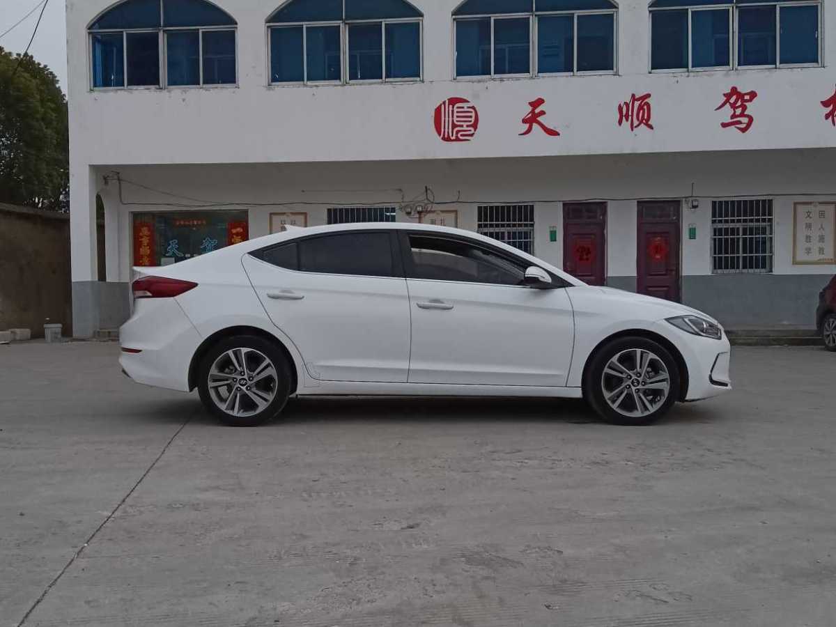 現(xiàn)代 領(lǐng)動  2016款 1.6L 自動智炫?豪華型圖片