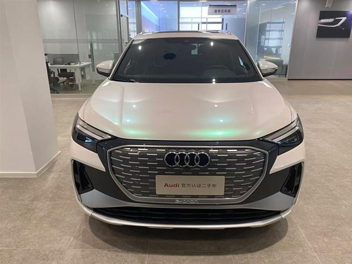 奧迪 奧迪Q4 e-tron  2023款 50 e-tron quattro 創(chuàng)境版圖片