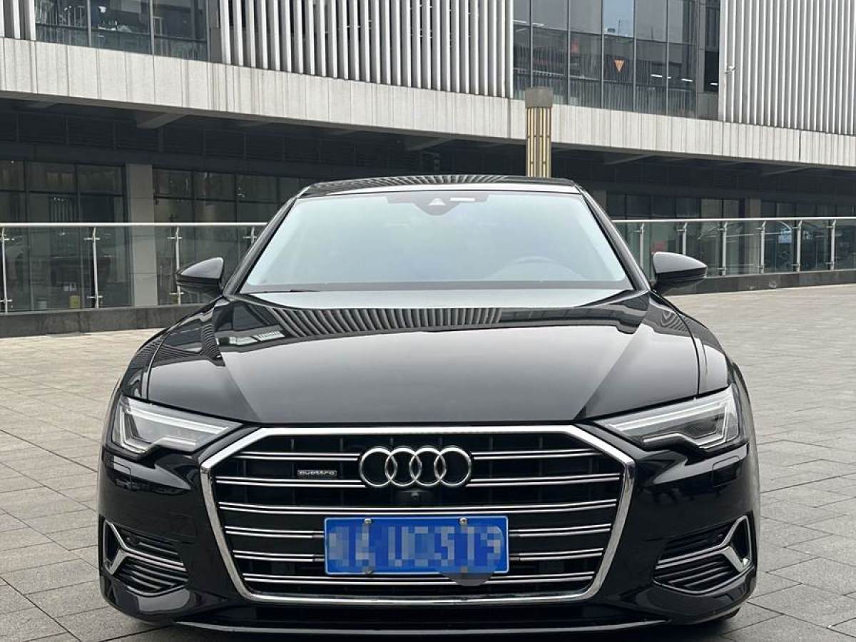 奧迪 奧迪A6L  2023款 改款 45 TFSI quattro 臻選致雅型圖片