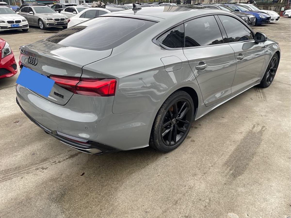 2022年3月奧迪 奧迪A5  2023款 Sportback 40 TFSI 時(shí)尚動(dòng)感型