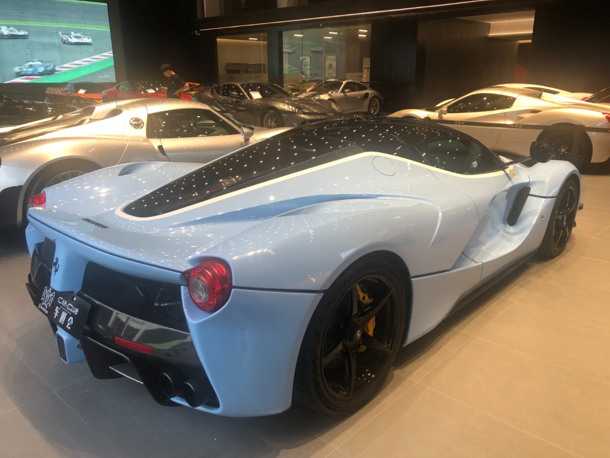 2015年6月法拉利 LaFerrari  2014款 6.3L 標(biāo)準(zhǔn)版