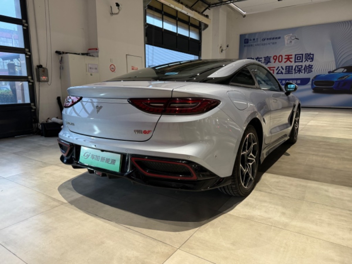 2023年6月哪吒 哪吒GT  2023款 580 AWD