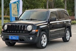 自由客 Jeep 2.0L 运动增强版