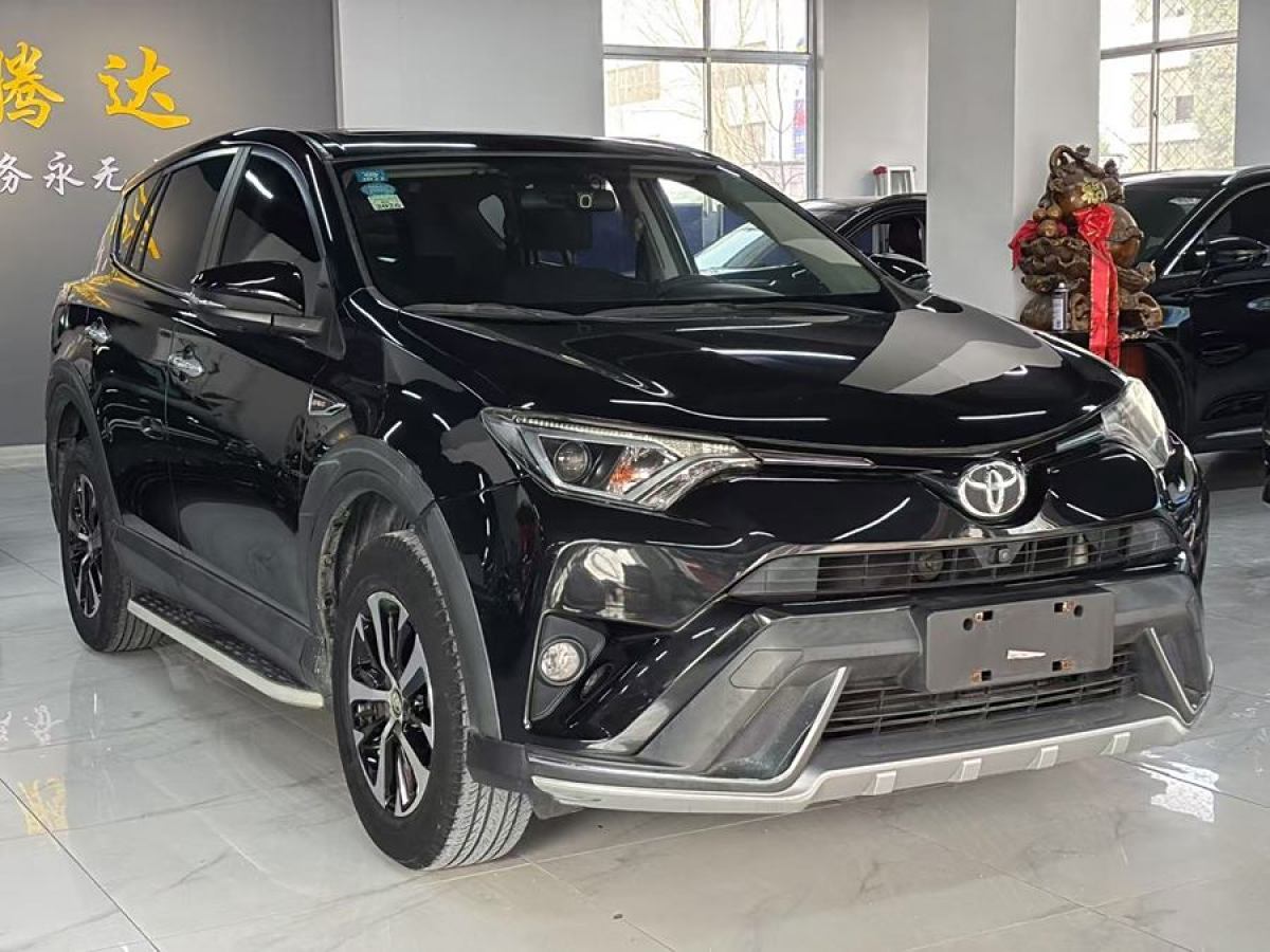 豐田 RAV4榮放  2018款 2.0L CVT兩驅(qū)風(fēng)尚X版圖片