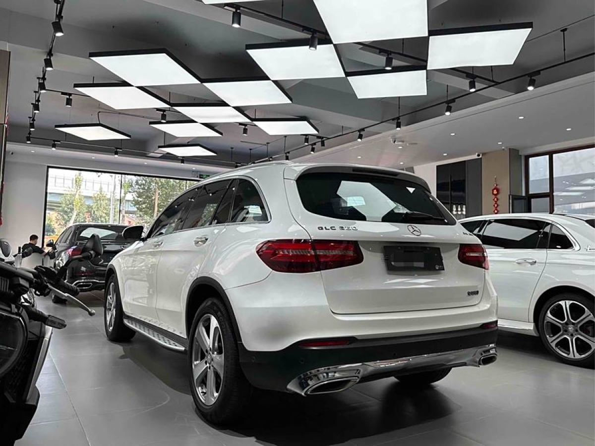 奔馳 奔馳GLC  2016款 GLC 260 4MATIC 豪華型圖片