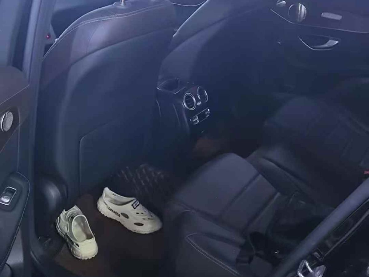 奔馳 奔馳GLC  2021款 GLC 300 4MATIC 轎跑SUV圖片